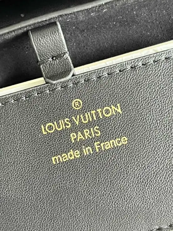 Cheap TWIST LOUIS VUITTON MM 0627